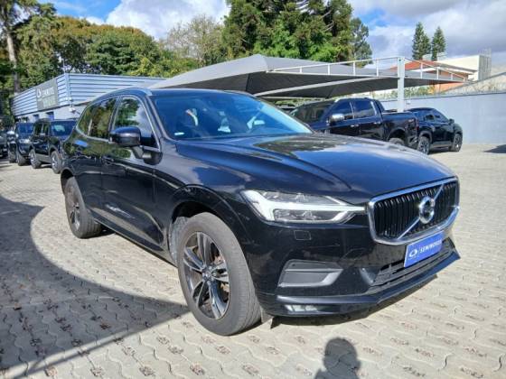 VOLVO XC60 2.0 D5 DIESEL MOMENTUM AWD GEARTRONIC